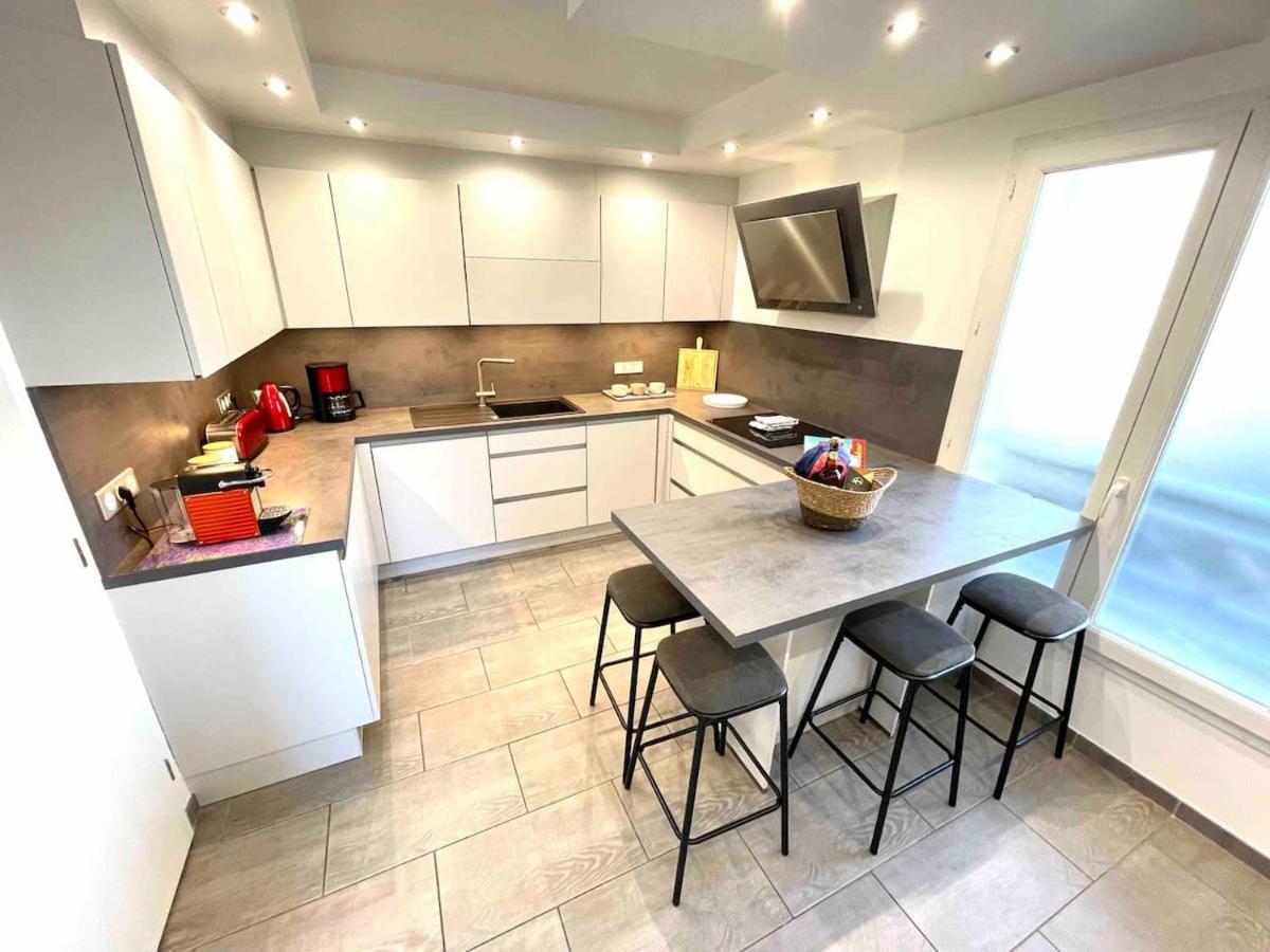 Family House Holiday home Magny-le-Hongre